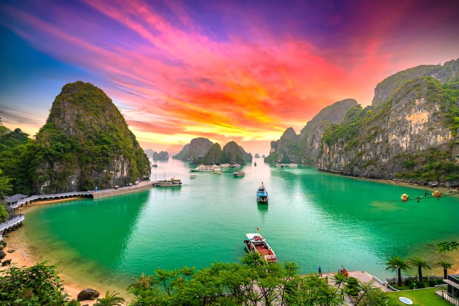 Vietnam tour places